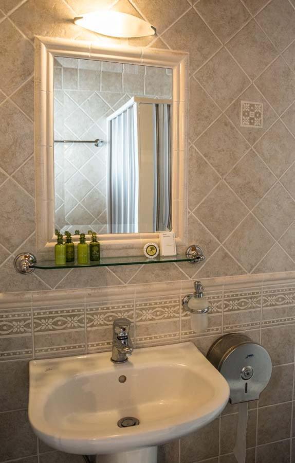 Guesthouse Nefeli بالايوس أجيوس أثناسيوس المظهر الخارجي الصورة